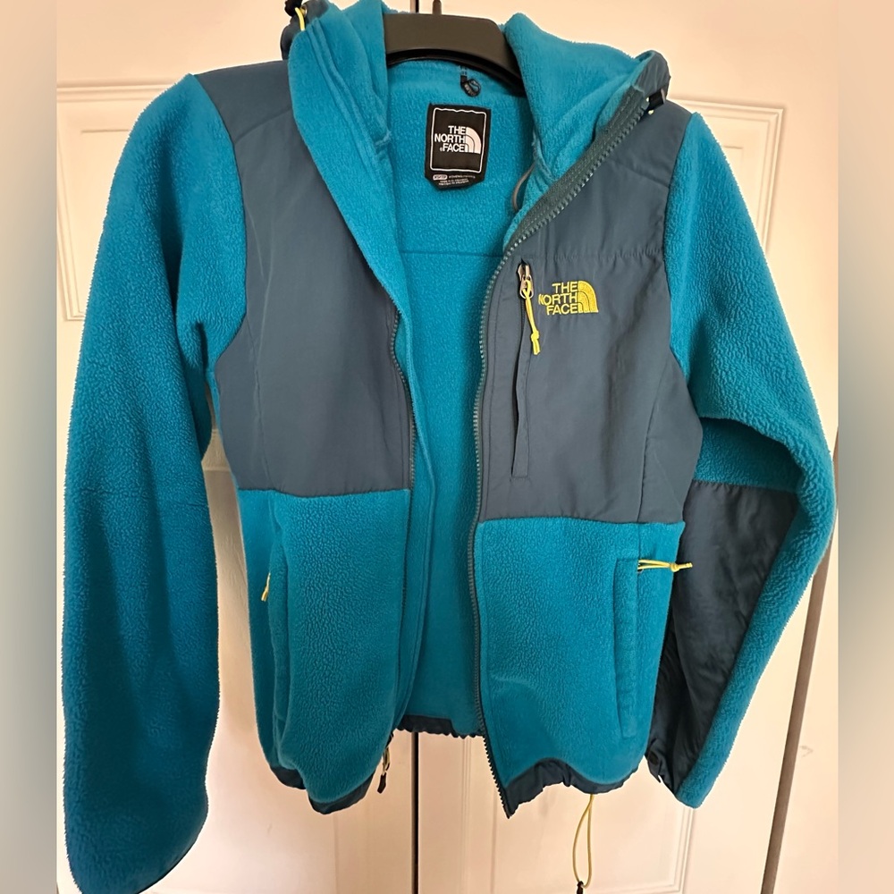 The North Face Women’s Denali Jacket